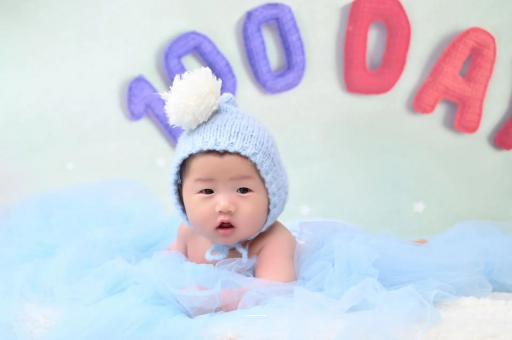 陆丰宝宝走路脚往里撇